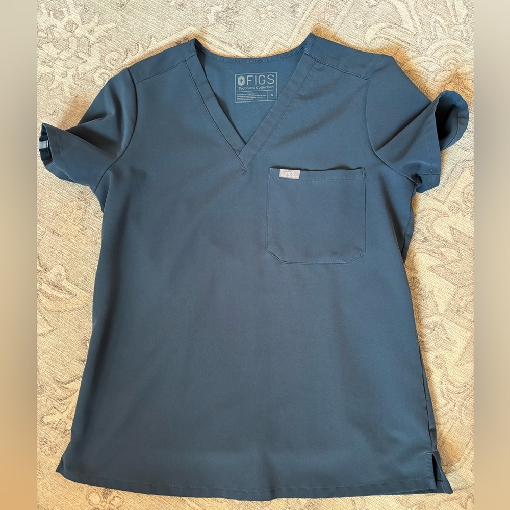 Figs Catarina One-Pocket Scrub Top